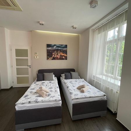 Agnes - Apartments Прага Екстер'єр фото