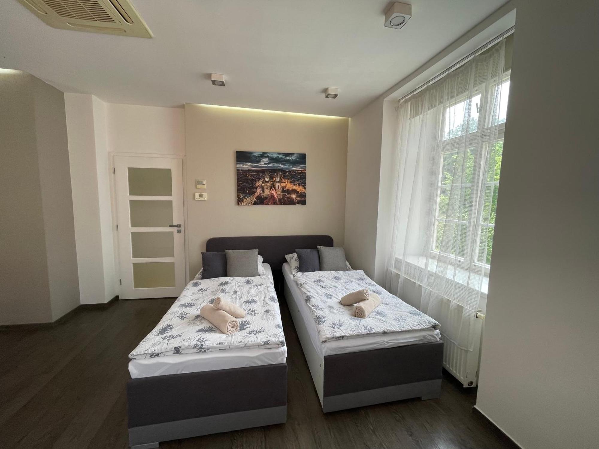 Agnes - Apartments Прага Екстер'єр фото